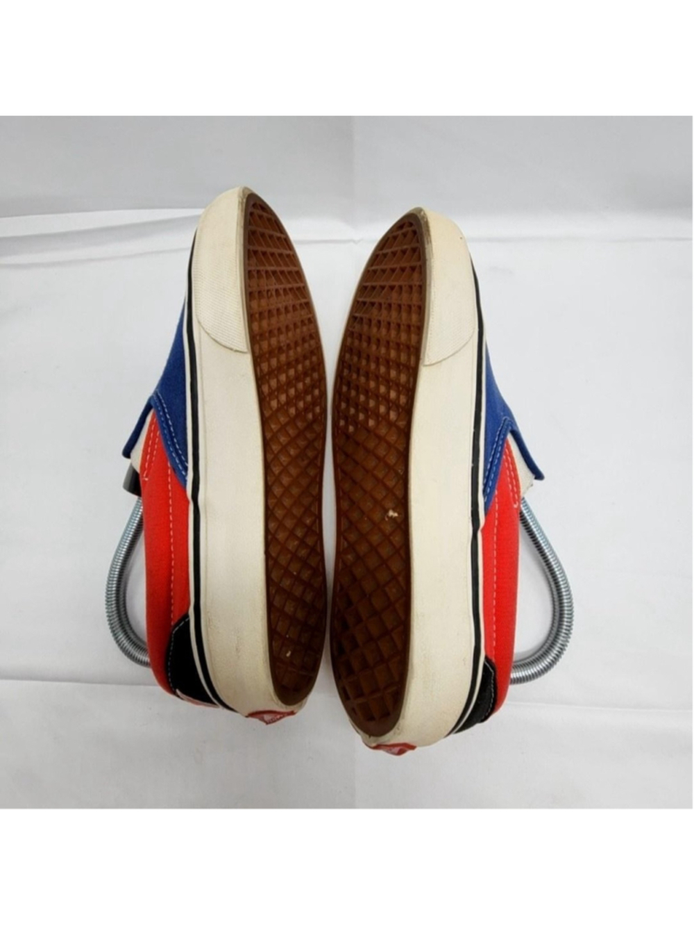 Vans Hello Kitty Classic Slip-On Shoes Size 7 Blue Red Canvas Sneakers - Picture 7 of 9